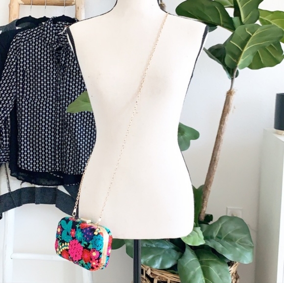 SOLD - Picture 2 of 8